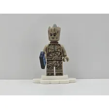 LEGO Marvel Groot Minifigure sh0836 with Phone New Guardians of the Galaxy