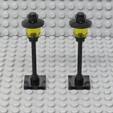 Lot of 2 Lego Street Light Pole Lamp Trans-Yellow Globe Square Base City Town