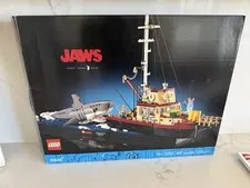 LEGO Ideas: Jaws (21350) Set Used 100% Complete W/ Instructions