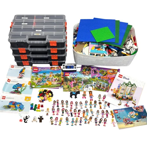 LEGO Friends Creator 14 LB Bulk Lot + 50 Minifigures + 7 Manuals + 4 Storage Box
