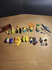 LEGO ~ Mixed Lot Of 10 Minifigures With Accessories ~ Party Time At The Beach ⛱️