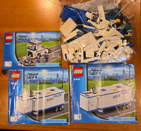 LEGO City: Mobile Police Unit (60044)