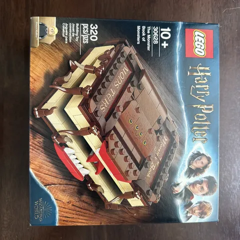 LEGO Harry Potter: The Monster Book of Monsters (30628)