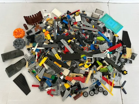 Lego Bulk Lot 2 lbs. 3 oz. Clean Loose Mixed Bricks Parts/Wheels Assorted Pcs.