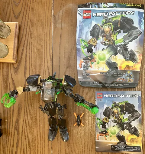 LEGO #44019 Hero Factory Rocka Stealth Machine, Complete With Instructions & Box