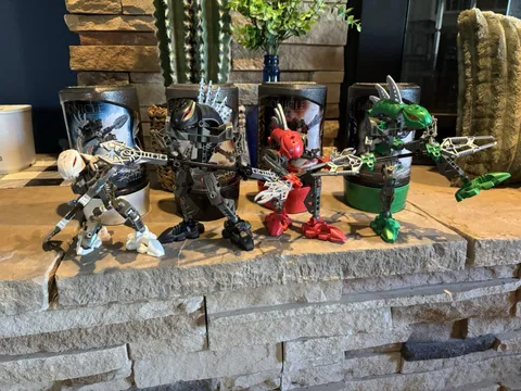 LEGO Bionicle Rahkshi Action Figures Set of 4 (White, Black, Red, Green)