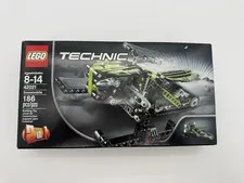 Lego Technic 42021 Snowmobile 186 pcs  NEW SEALED