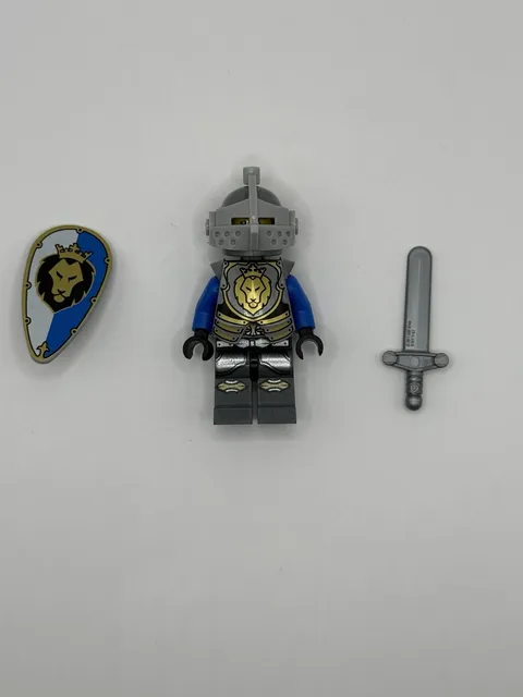 Lego Castle King's Knight Armor Minifigure 70403 850888