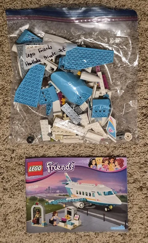 LEGO Heartlake Private Jet 41100 Friends Complete Set, w/ Manual