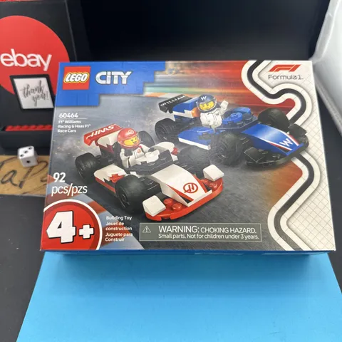 LEGO CITY: F1 Williams Racing & Haas F1 Race Cars (60464)