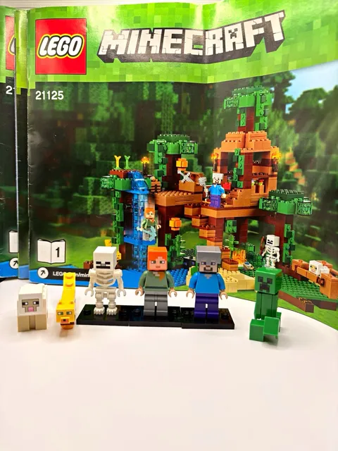 LEGO Minecraft The Jungle Tree House 21125 Complete Set 718pcs Age 8+ No Box