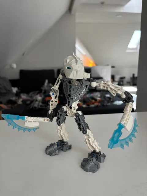 LEGO Bionicles 8741 Toa Hordika Nuju