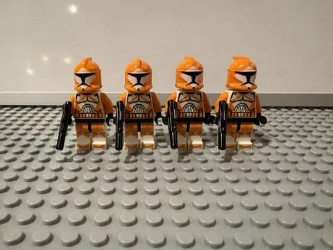 LEGO Star Wars Clone Bomb Squad Troopers x4 SW0299 Phase I Clone Lot Authentic