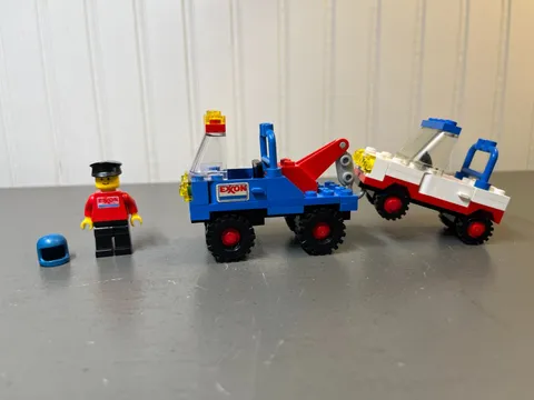 Lego - Classic Town - Tow Truck #6679 COMPLETE!