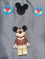 LEGO Disney Mickey Mouse Pilot Minifigure DIS049 10772 + 3 Disney Tiles Retired