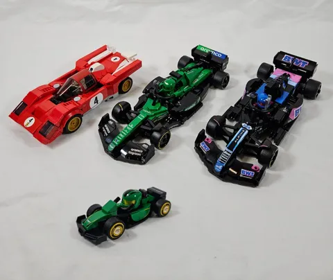 LEGO Speed Champions Lot 76906, 77248, 77245, 71049 F1 Ferrari Cars Aston Martin