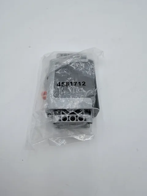 LEGO 4581712 Power Functions 9V Battery Box AA Batteries, 8881, New Open Box