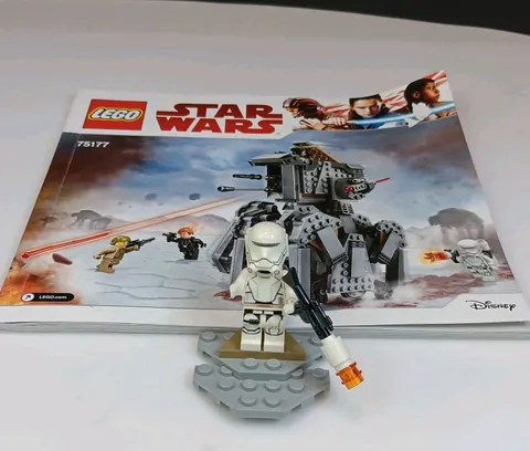 LEGO Star Wars “First Order Flametrooper“ w/ Instruction Booklet 