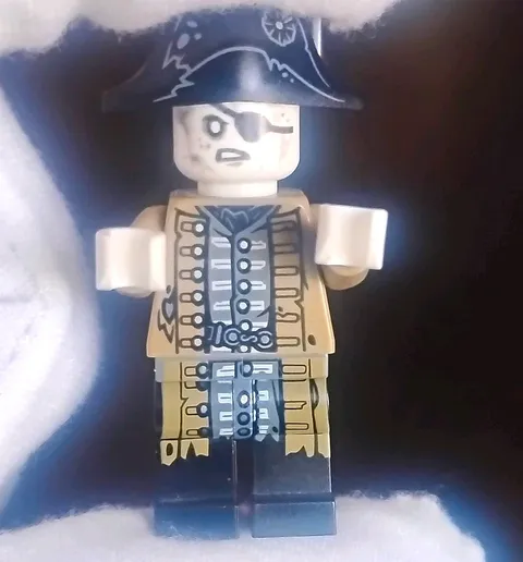 LEGO Pirates Of The Caribbean Lieutenant Lesaro