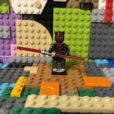 LEGO - Darth Maul - Printed Legs with Silver Armor - STAR WARS MINIFIGURE