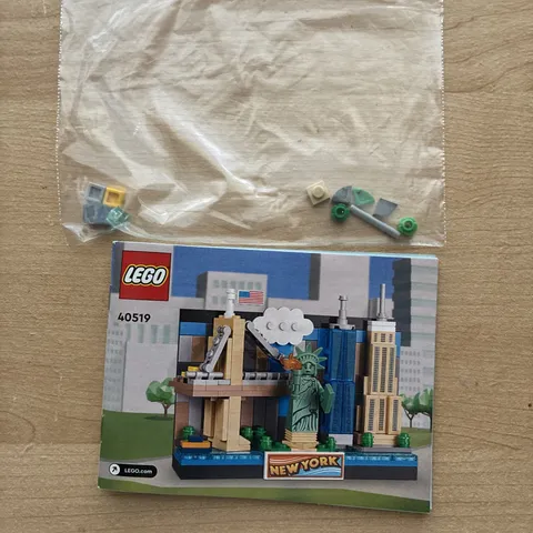 Rebuild The World Lego Manual New York (40519) +Additional parts