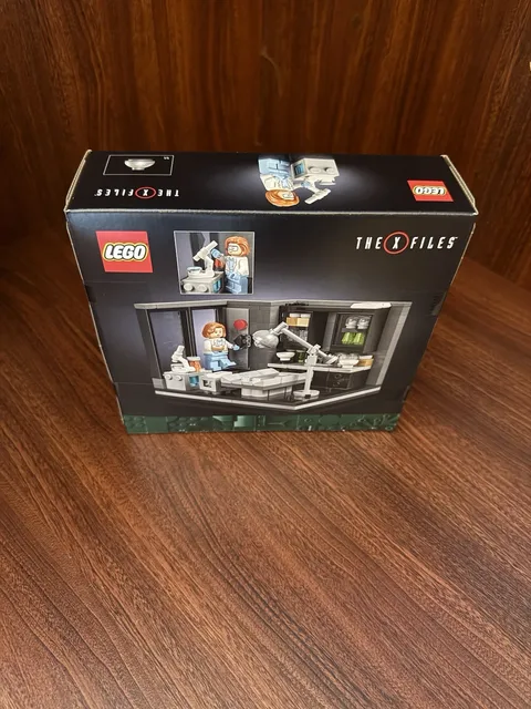 LEGO Ideas The X-Files: Scully’s Lab Set #40896 New Sealed In Hand