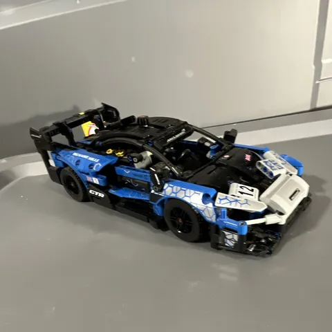 LEGO Technic McLaren Senna GTR 42123 Complete & original display Set