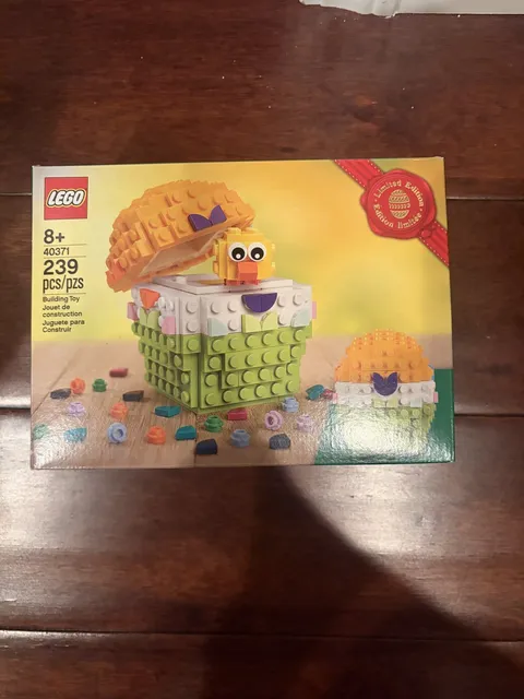 Lego Easter Egg 40371 in Very Good Condition