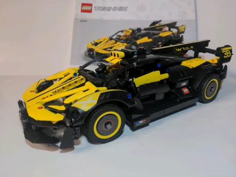 LEGO TECHNIC: Bugatti Bolide (42151)