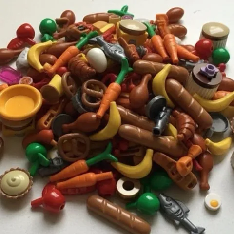 LEGO Minifigure Food Accessories 10 Pcs Lot Fruit Ice Cream  Random