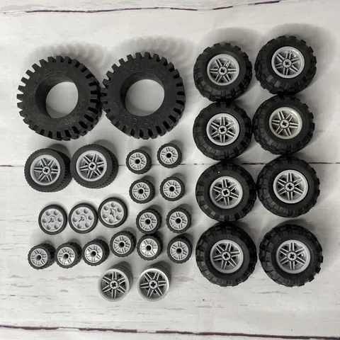 Lego Lot of Technic Wheel & Tire Assembly 54 pcs 24x43; 56x26; 43.2x22 ZR More