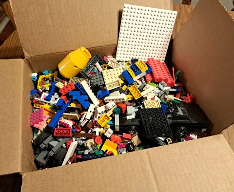 LEGO LOT Bulk Bricks 5.5 Pounds Parts Fast Furious Dodge Car Cement No Minis