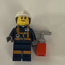LEGO 60184 Mining Team Explosions Expert Mjnifigure TNT Beautiful Condition 