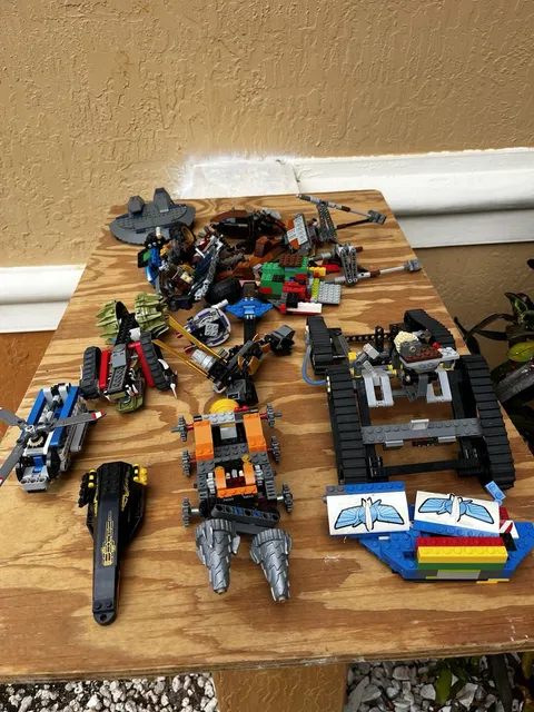 Lego Random, Pieces For Parts Bulk Lot Shown In Pictures