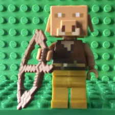 LEGO Minecraft Minifigure Piglin - Pearl Gold Legs
