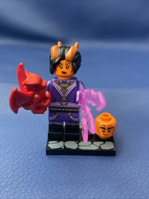 Lego Dungeons And Dragons Minifigure - Tiefling Sorcerer