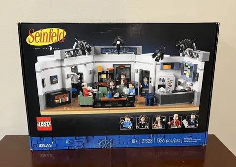 LEGO 21328 Ideas: Seinfeld Apartment Retired Sealed New