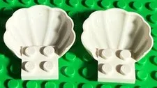 Lot of 2 LEGO Clam / Scallop Shell with 4 Studs