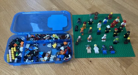 Large LEGO Minifigure & Parts Lot 25+ Figures Mixed Themes Star Wars Minecraft