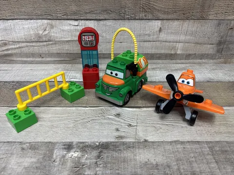LEGO Duplo Disney Planes Dusty and Chug Set 10509 Gasoline Pump 2013 Juniors
