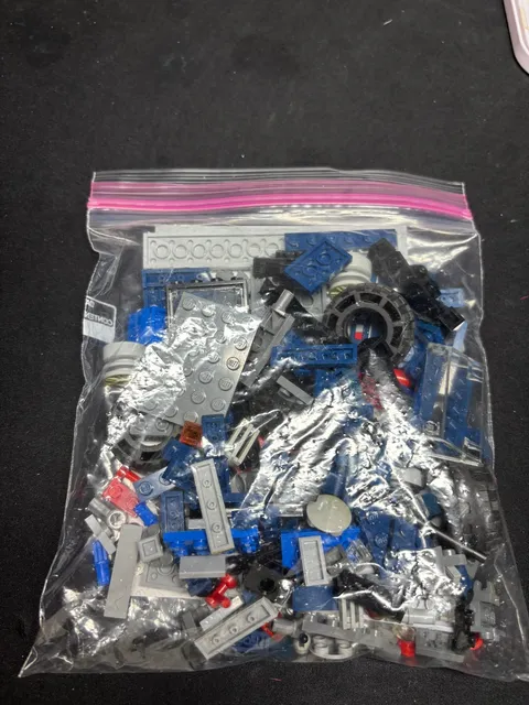 LEGO Marvel: Loki's Cosmic Cube Escape (6867)