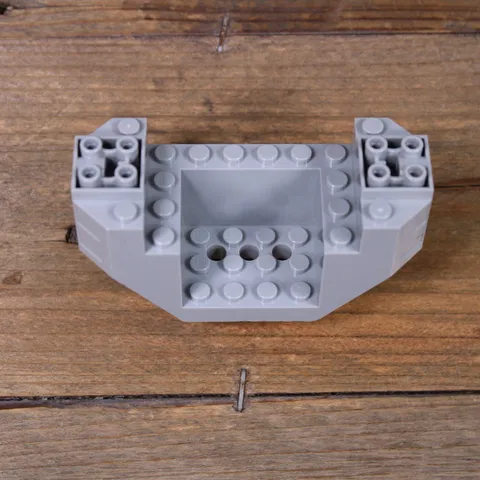 LEGO 44665 Light Bluish Gray Star Wars Cockpit 4 x 10 x 4 with 3 Holes on Bottom