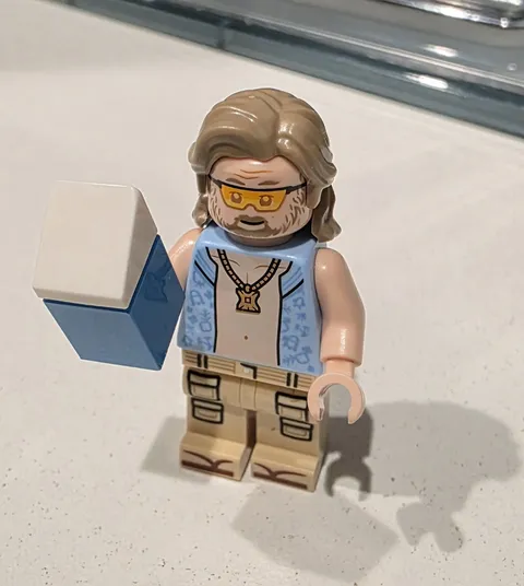 NEW - LEGO STAR WARS 75389 Dark Falcon BEACH LUKE Minifigure + Accessories 
