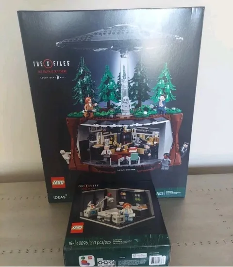Lego Ideas The X-Files (21369) + Scully's Lab (40896) BNIB