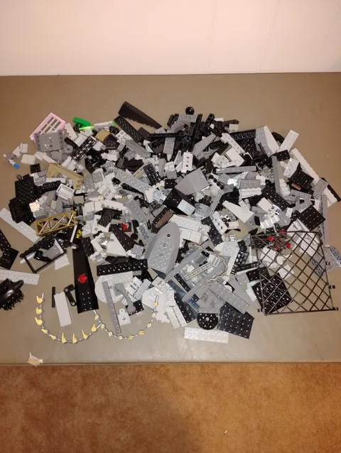 Lot Lego Random Light Gray, dark Gray and Black Lego pieces 1.5 lbs