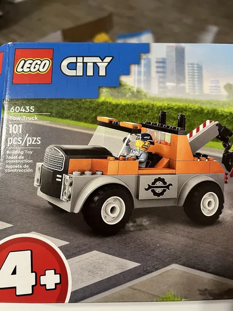 Lego City TOW TRUCK ONLY (60435)