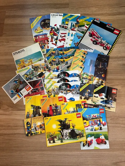 Vintage LEGO Instruction Manuals Lot Idea Book Technic Legoland - #LM12-BX22