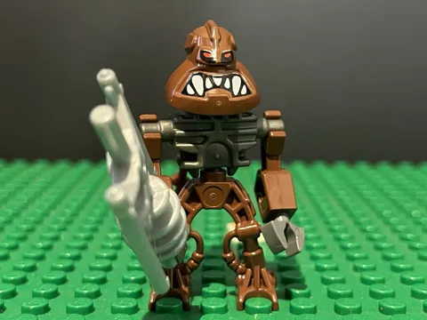 LEGO Bionicle Mini - Piraka Avak Minifigure bio010 8893 8894 W/ Weapon