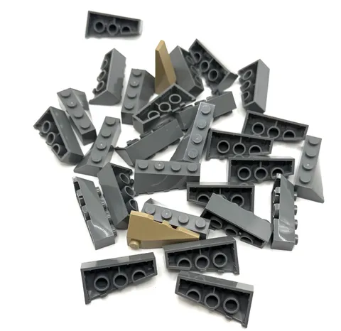 LEGO Lot of Wedge Brick 4 x 2 inv.613