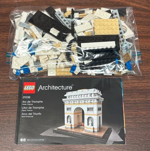 LEGO Architecture Arc de Triomphe 21036 (Loose/Complete)